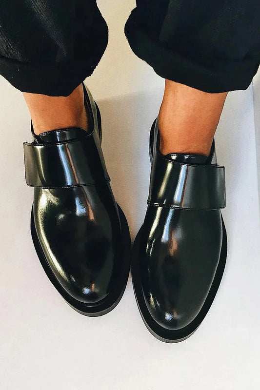 IRIS | Mocassins élégants brillants avec bandeau pour un style impeccable