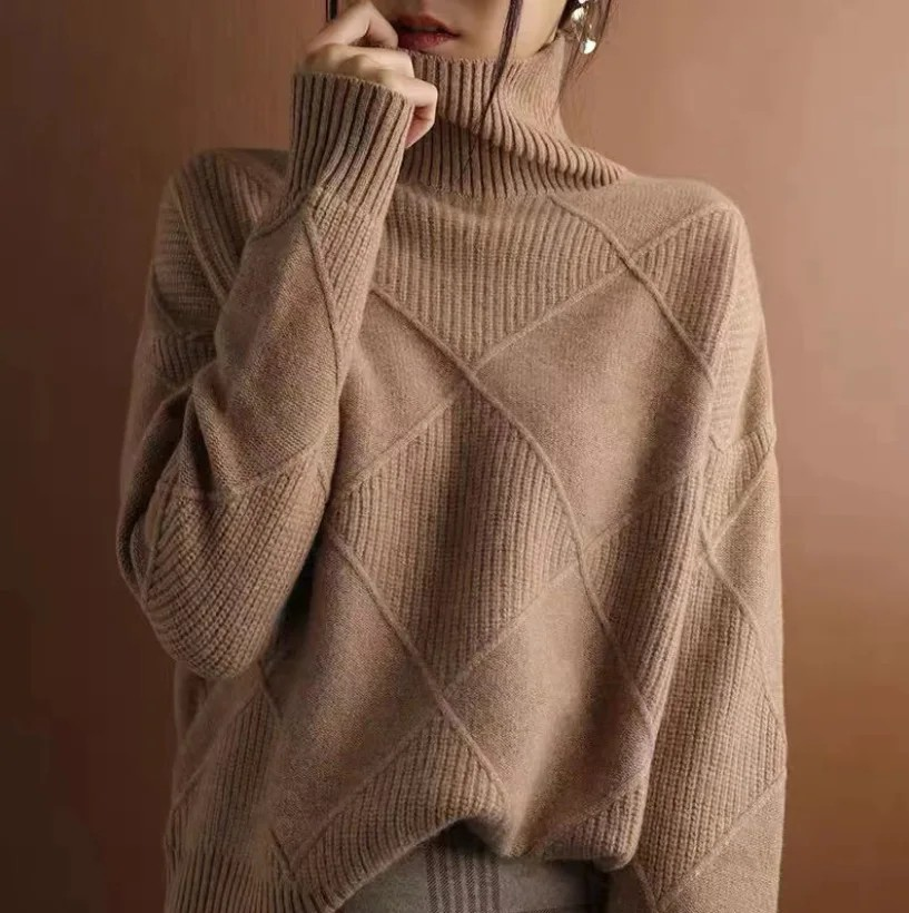 Elena™ | Pull en maille à col montant