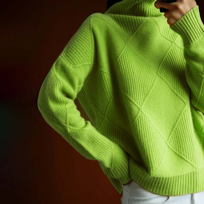 Elena™ | Pull en maille à col montant
