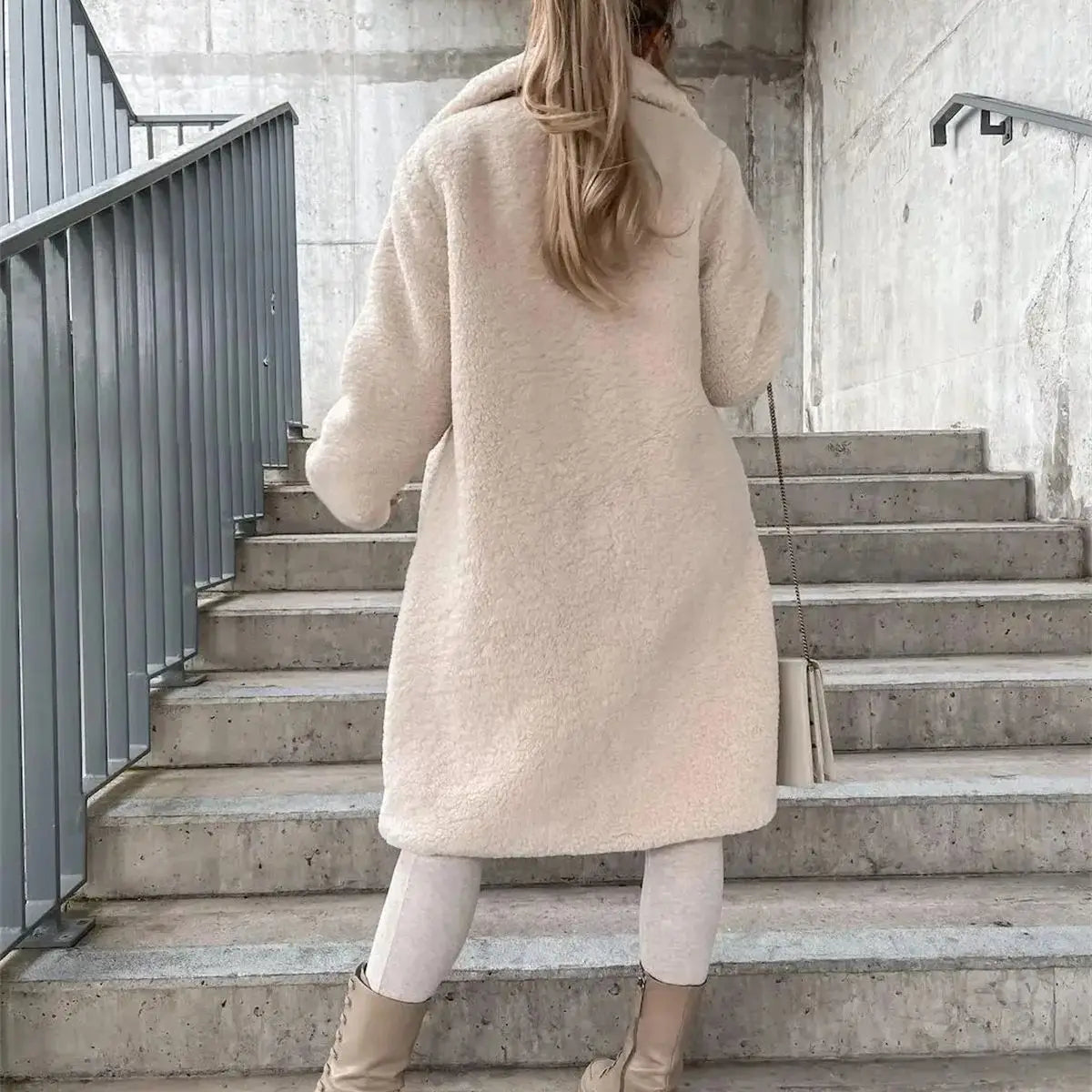Monica - Manteau Teddy Élégant