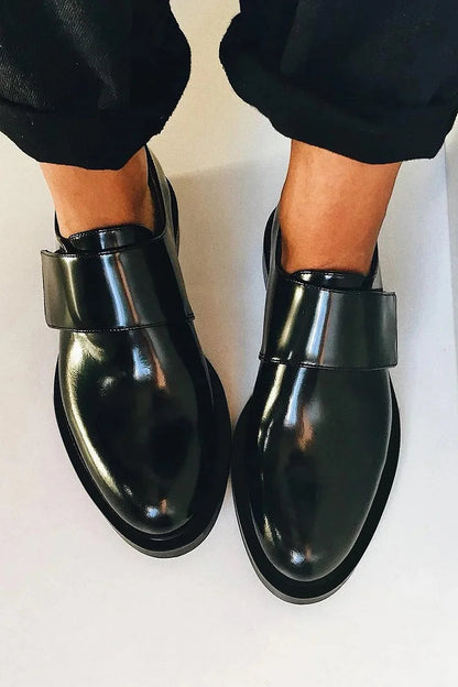 IRIS | Mocassins élégants brillants avec bandeau pour un style impeccable